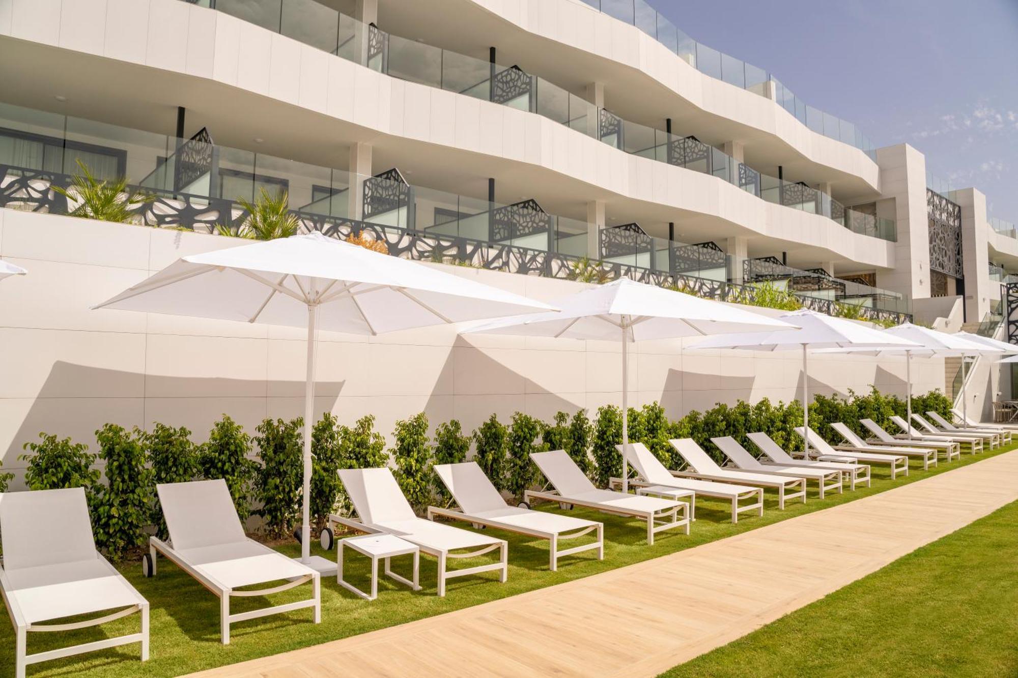 Eurostars Oasis Marbella Hotel Exterior foto