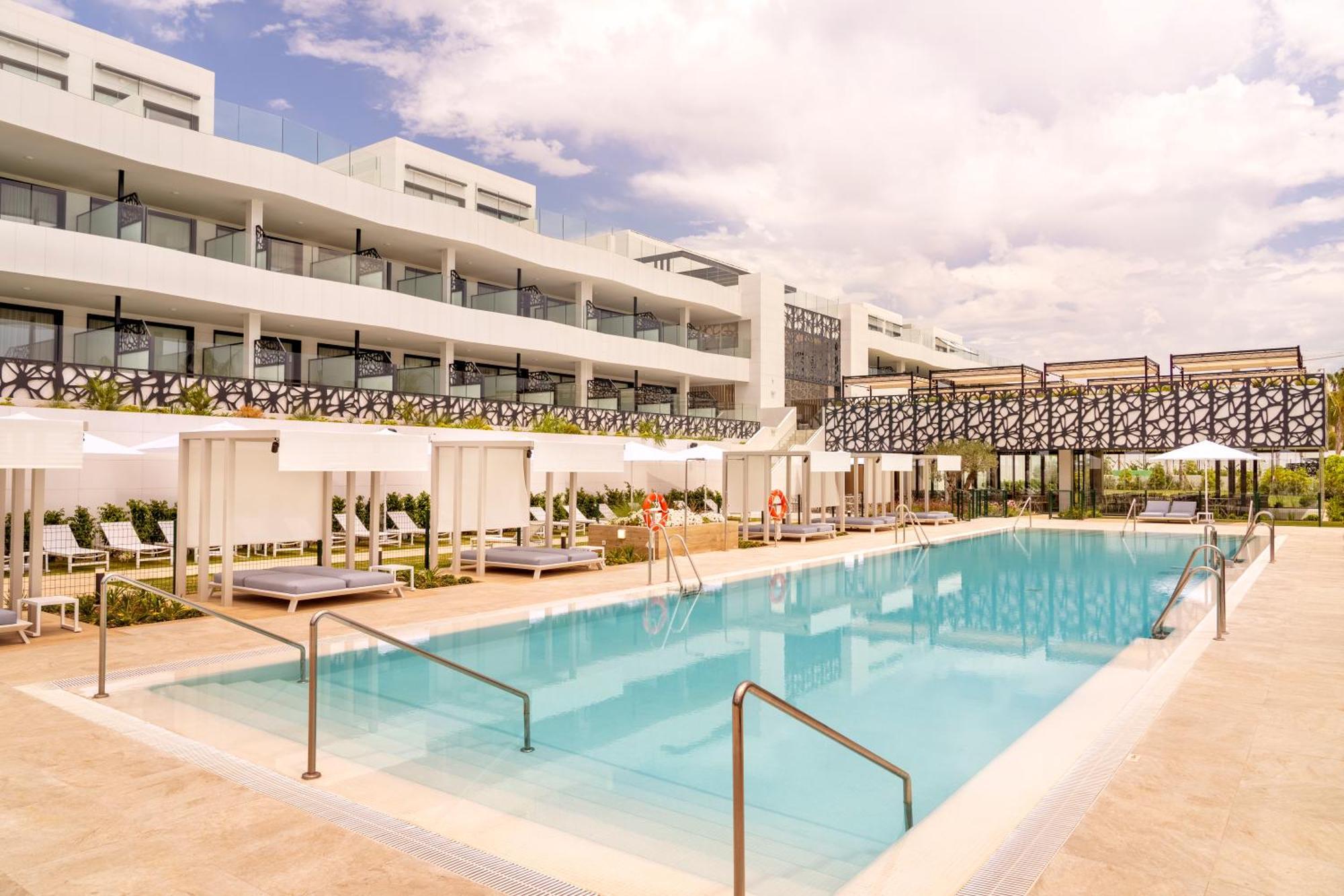 Eurostars Oasis Marbella Hotel Exterior foto